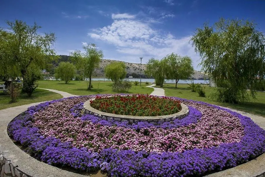 Apartment Dragan I Slavica Lopar